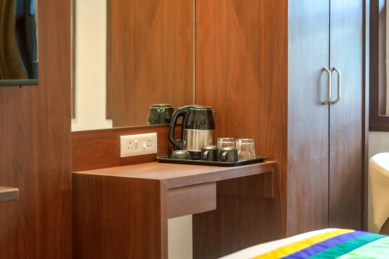 Treebo Serenity Inn, Koregaon Park Pune Zewnętrze zdjęcie